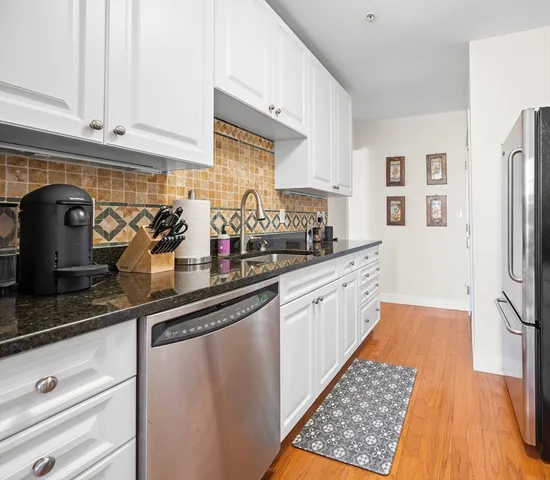 $5,200 | 519 Harrison Avenue, Unit D613, Boston, MA 02118