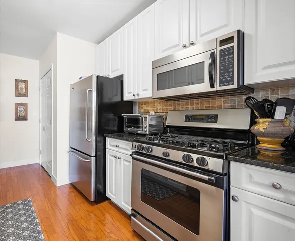 $5,200 | 519 Harrison Avenue, Unit D613, Boston, MA 02118