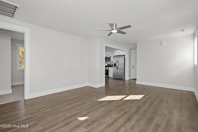 $359,000 | 329 Poyners Road, Moyock, NC 27958