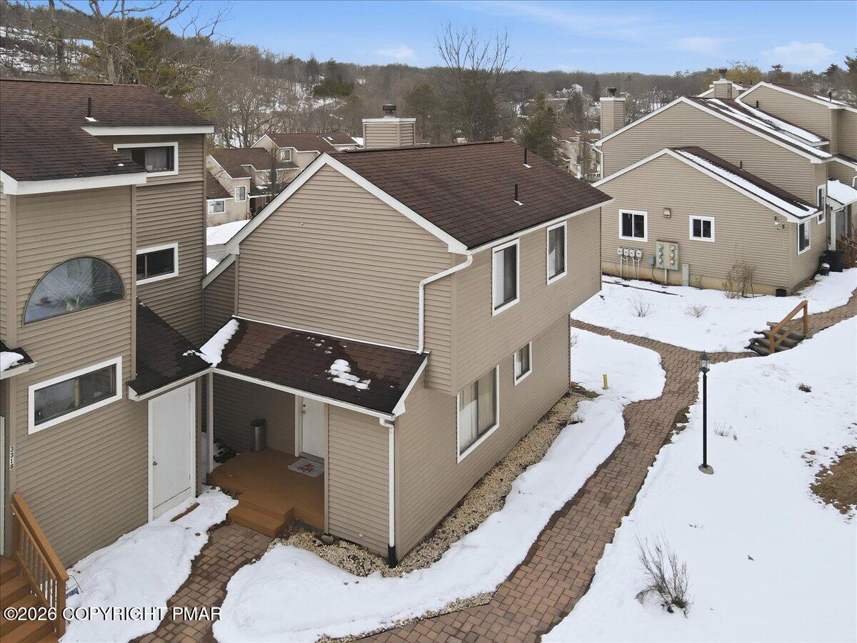 3322 Windermere Drive Bushkill, PA 18324 - Photo 39 of 52 a aerial view of a house with a yard