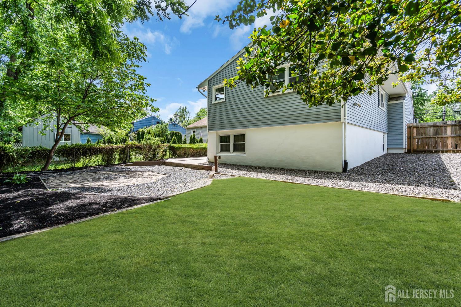 23 Old Forge Road Helmetta, NJ 08828 - Photo 29 of 34
