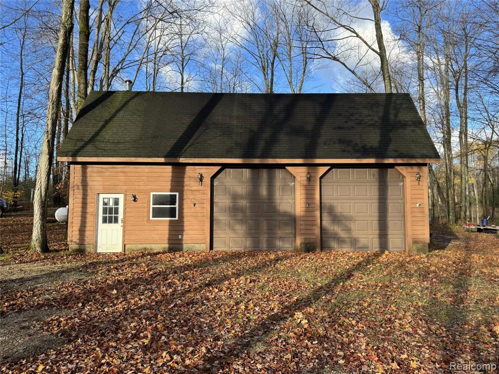 2446 Spayde Road Charlevoix, MI 49720 - Photo 34 of 48