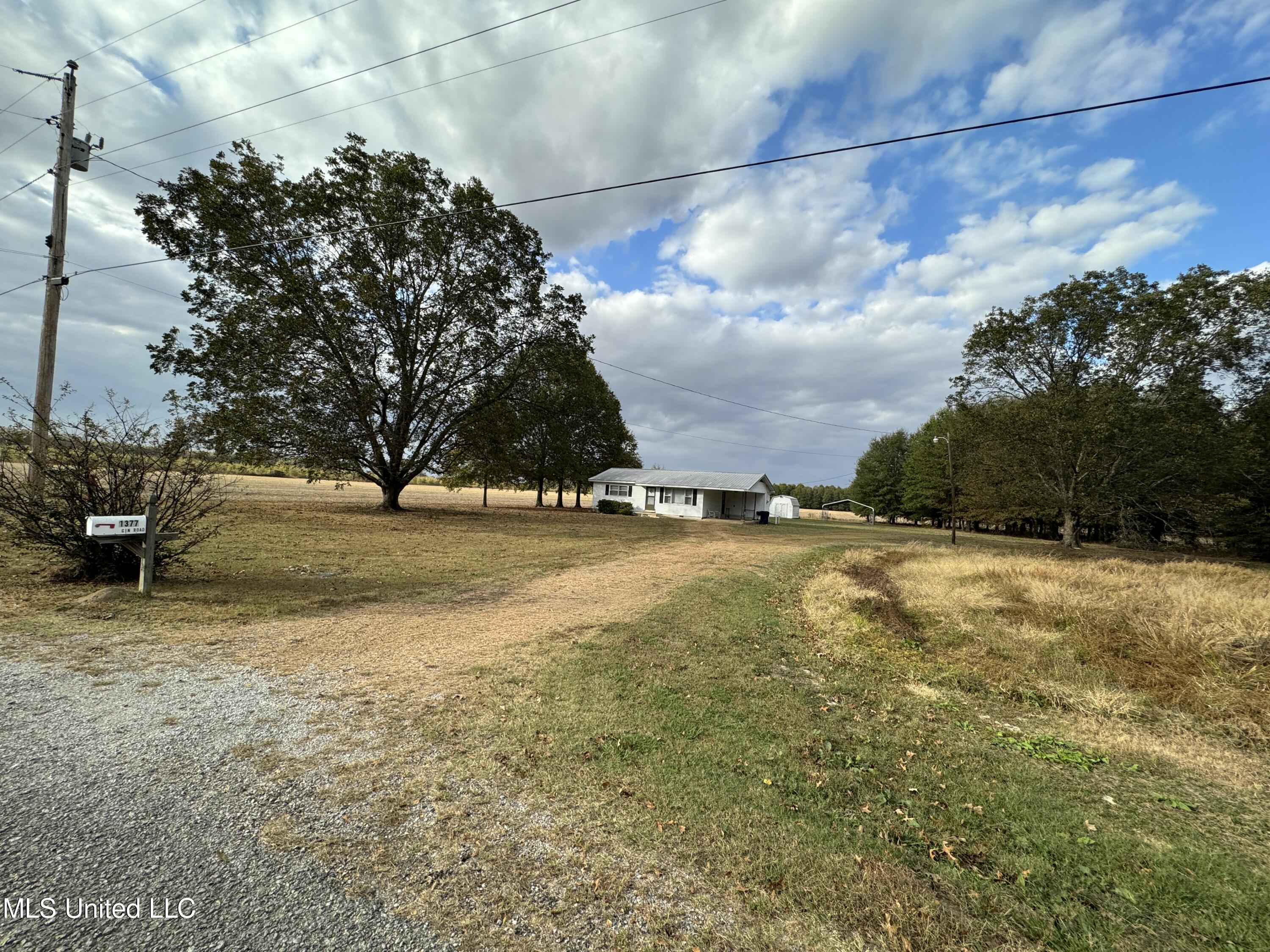 1377 Gin Road Batesville, MS 38606 - Photo 11 of 75 IMG_0429