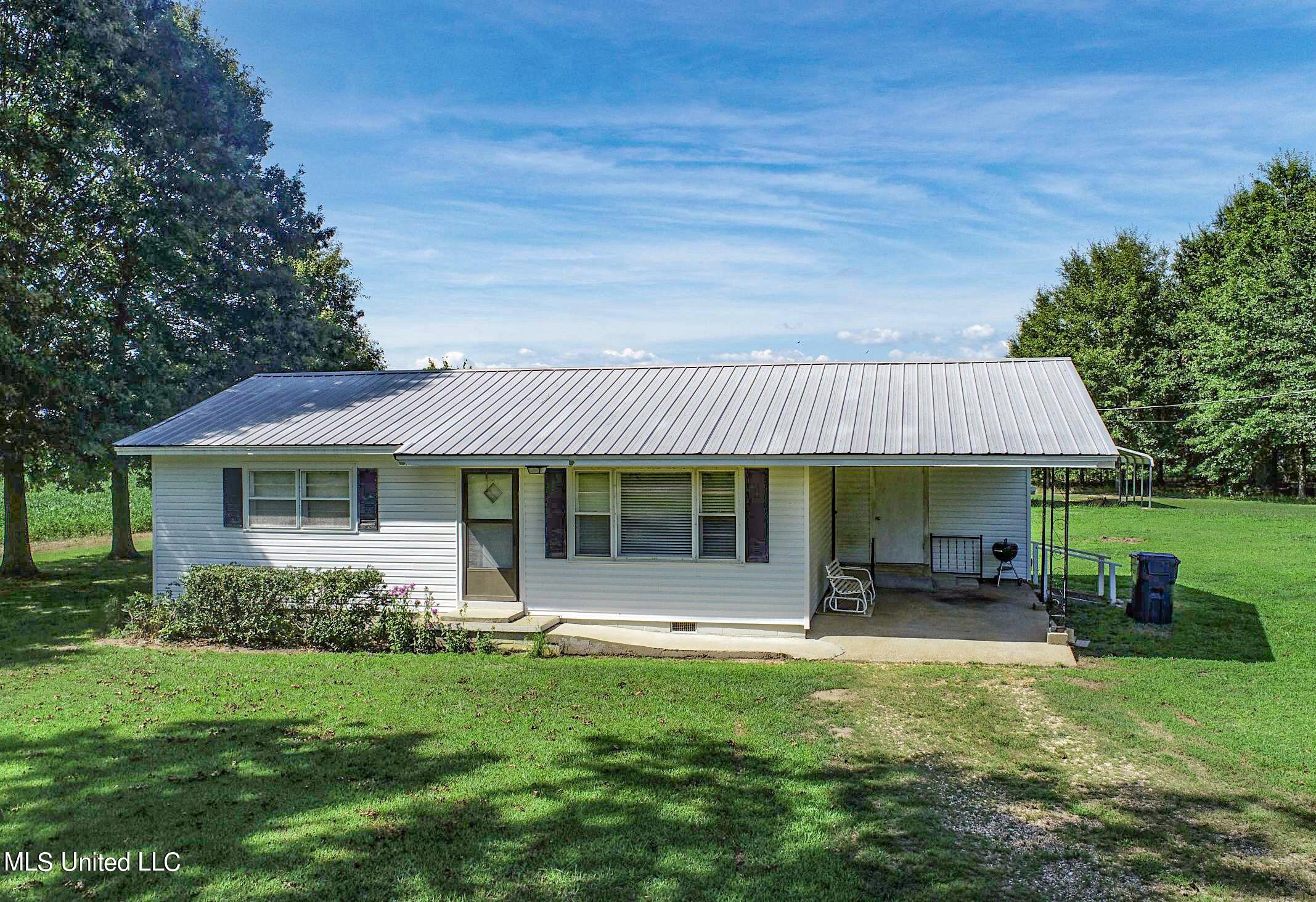 1377 Gin Road Batesville, MS 38606 - Photo 19 of 75 1barrom22