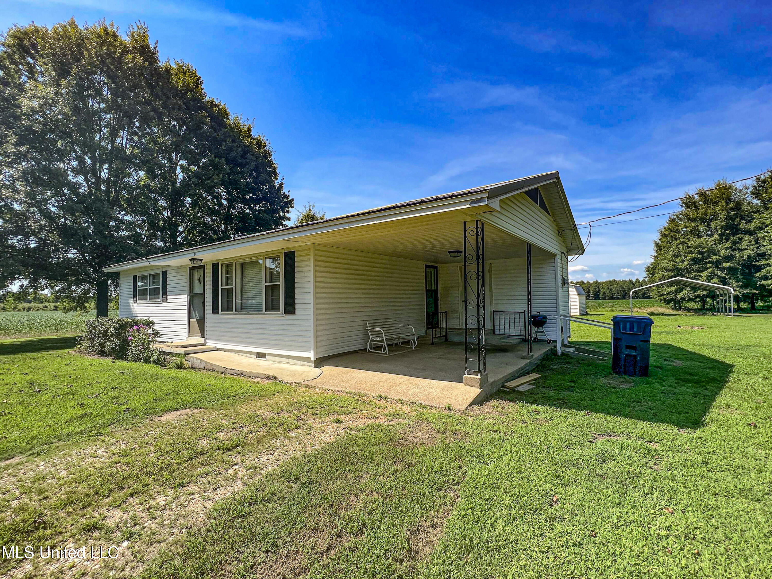 1377 Gin Road Batesville, MS 38606 - Photo 24 of 75 barrom12