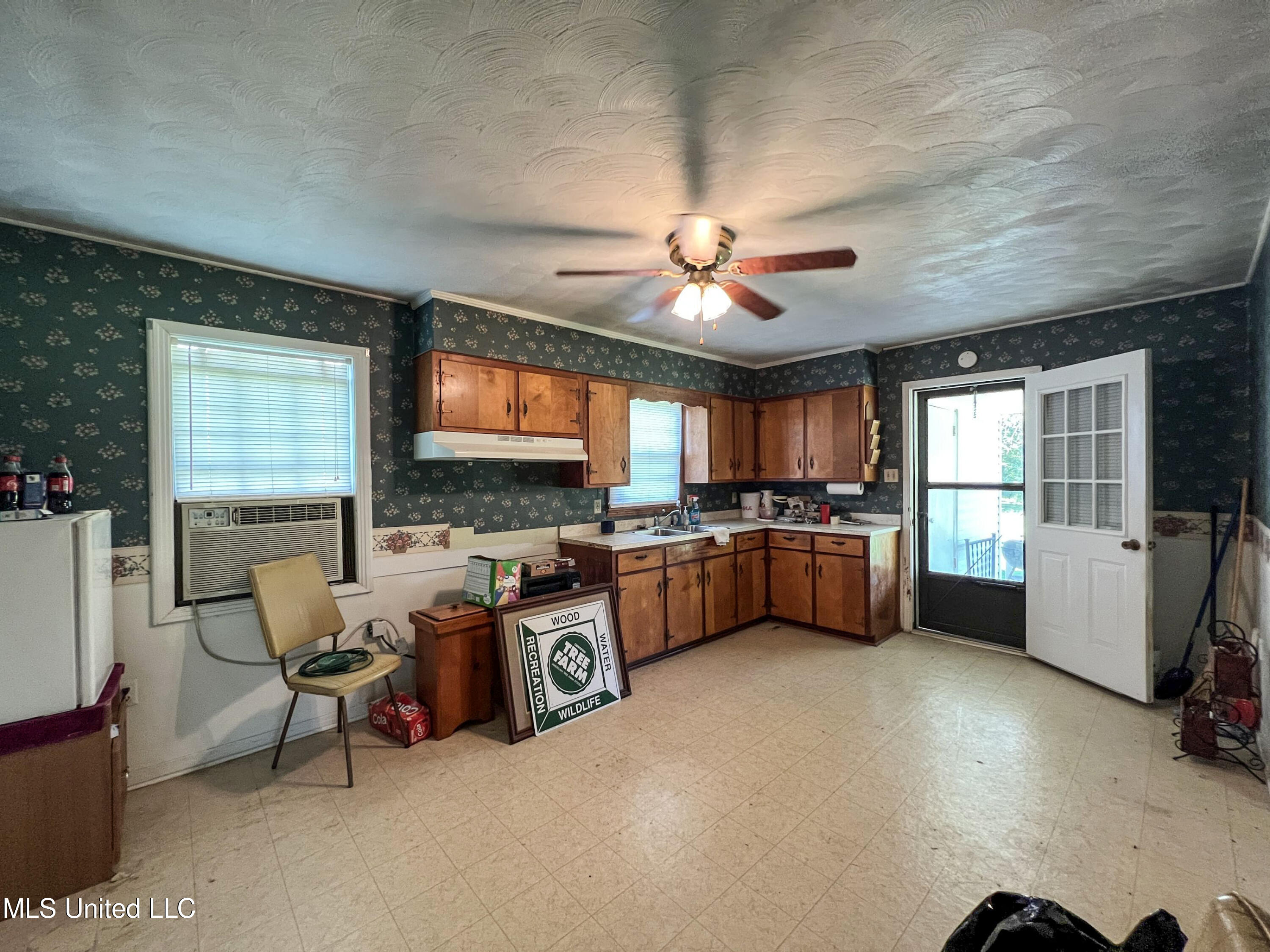 1377 Gin Road Batesville, MS 38606 - Photo 45 of 75 barrom52