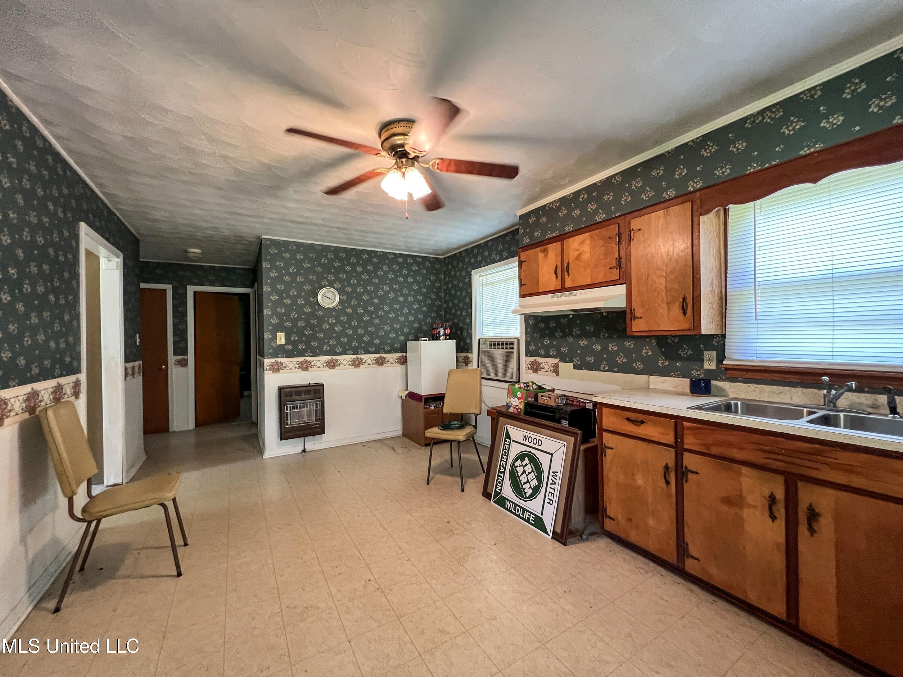 1377 Gin Road Batesville, MS 38606 - Photo 47 of 75 barrom52b