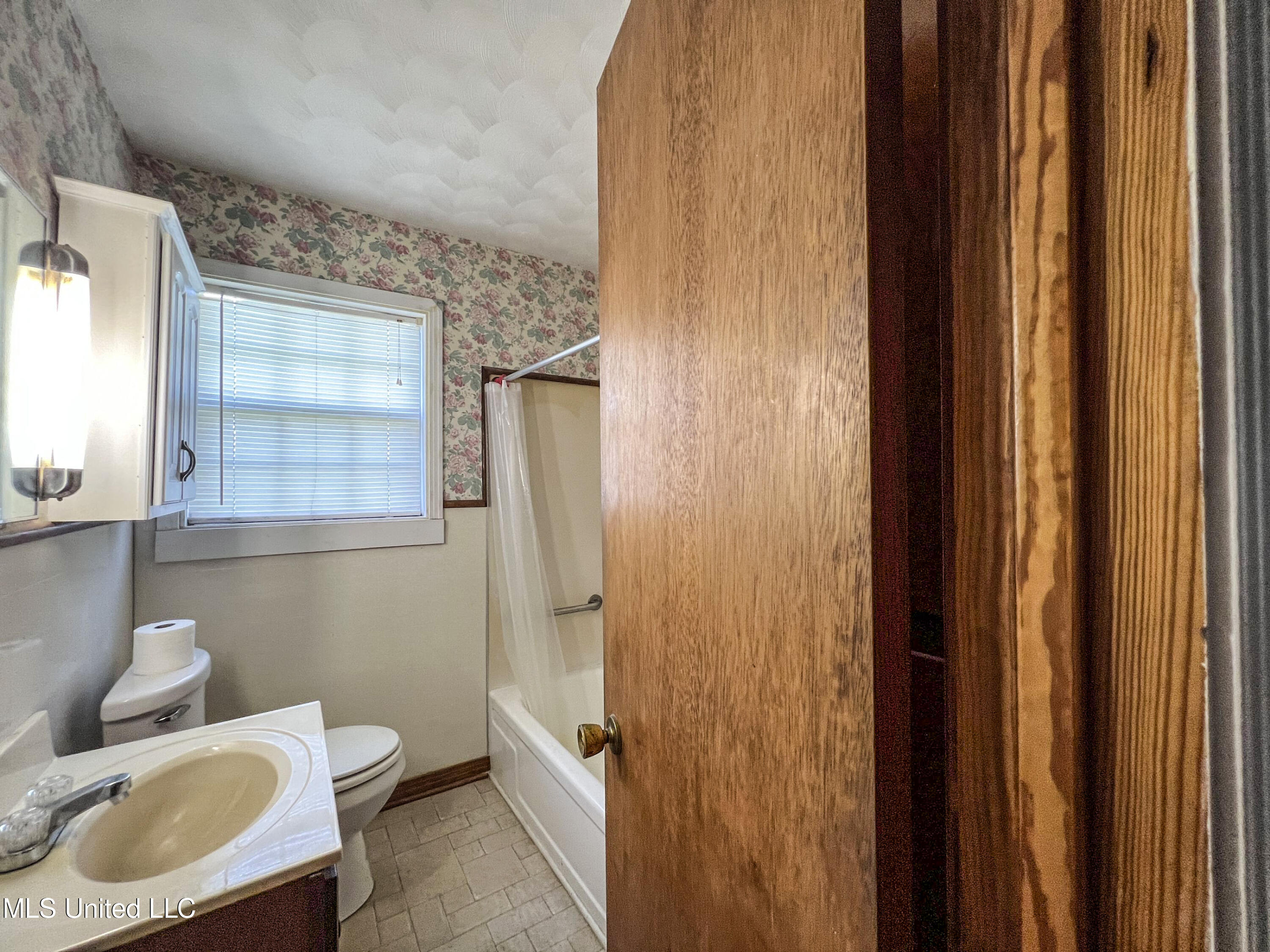 1377 Gin Road Batesville, MS 38606 - Photo 59 of 75 barrom67