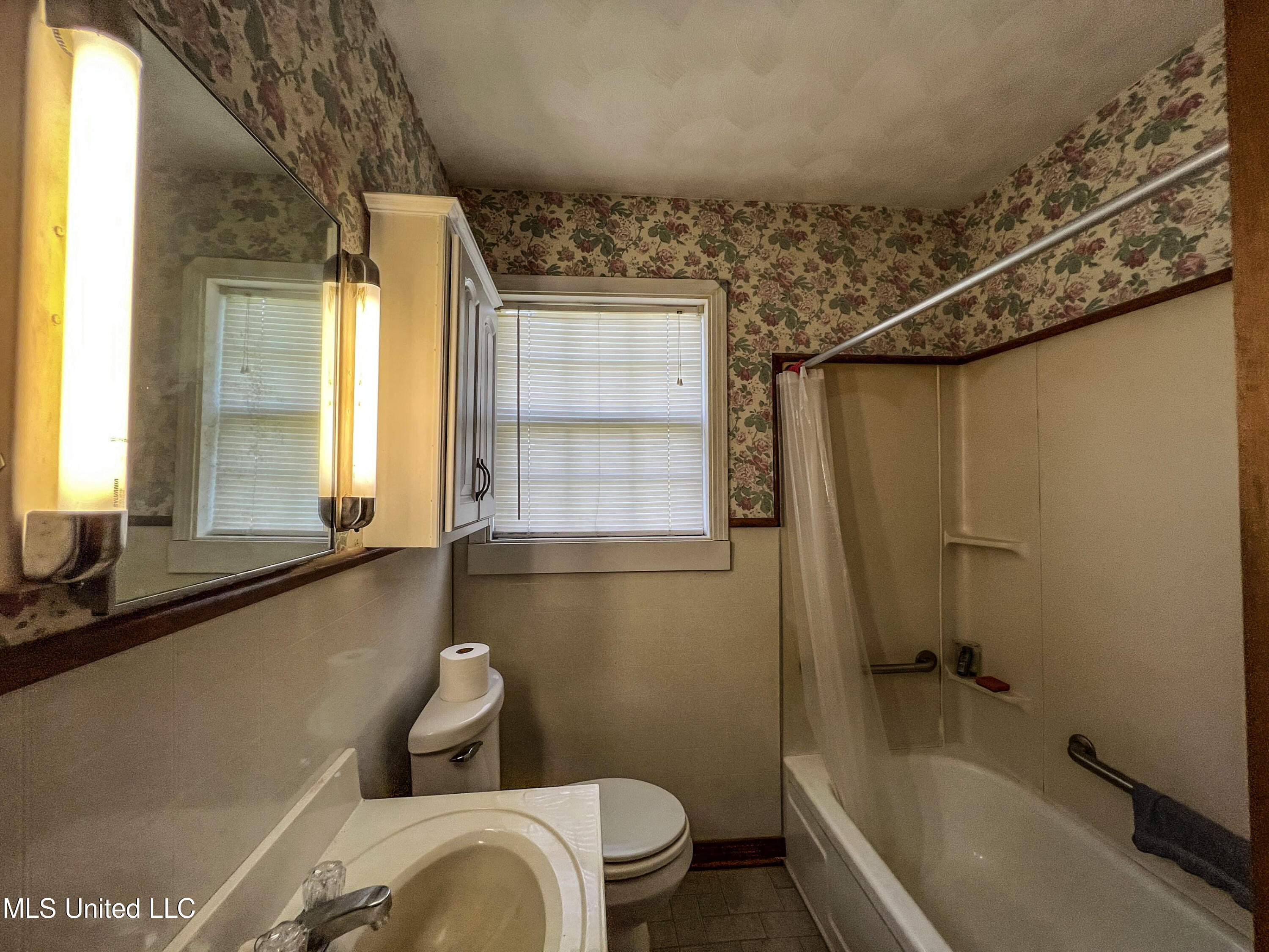 1377 Gin Road Batesville, MS 38606 - Photo 60 of 75 barrom68