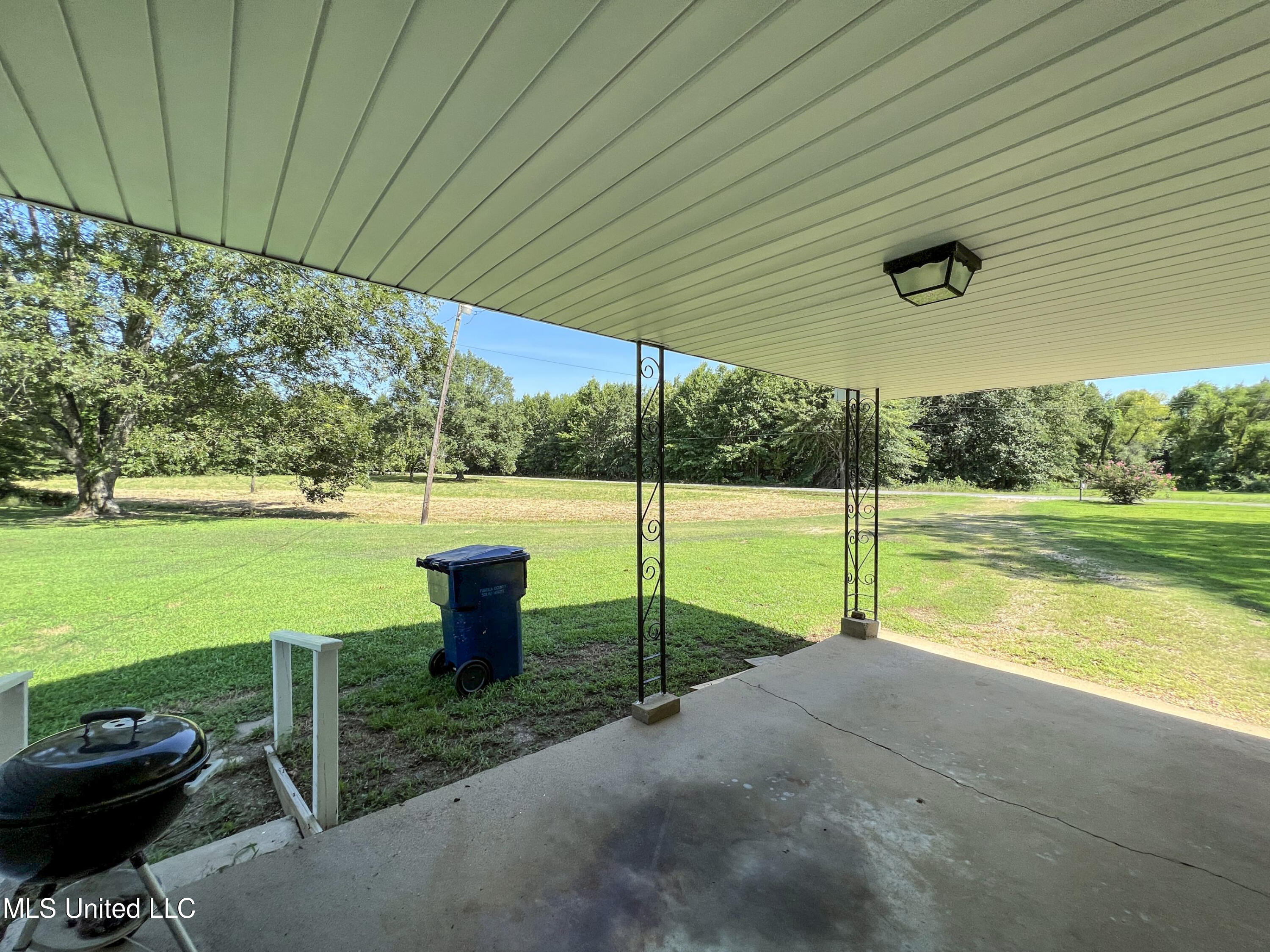 1377 Gin Road Batesville, MS 38606 - Photo 75 of 75 barrom93