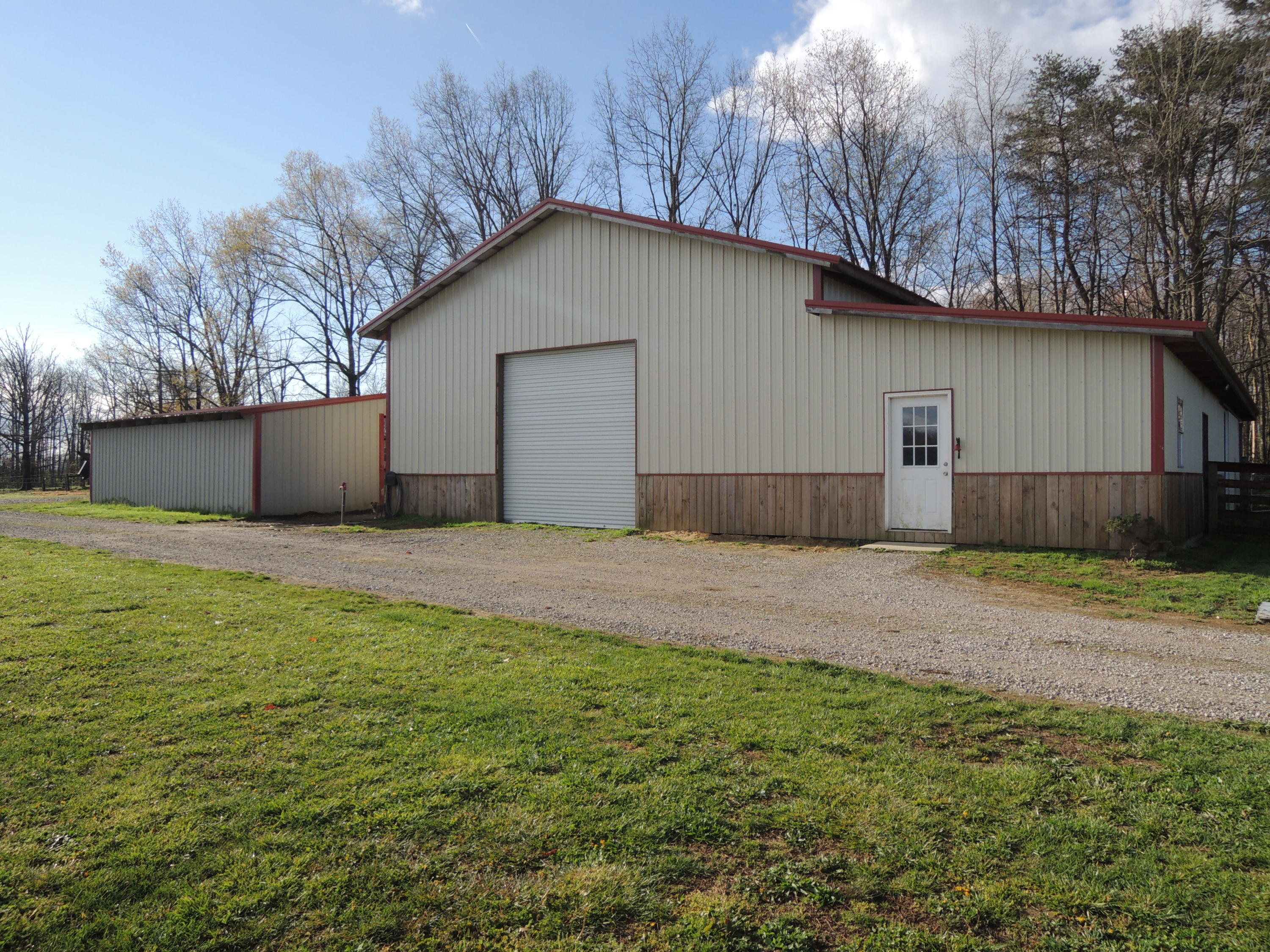 140 Standing Rock Road Deer Lodge, TN 37726 - Photo 1 of 7 DSCN1787