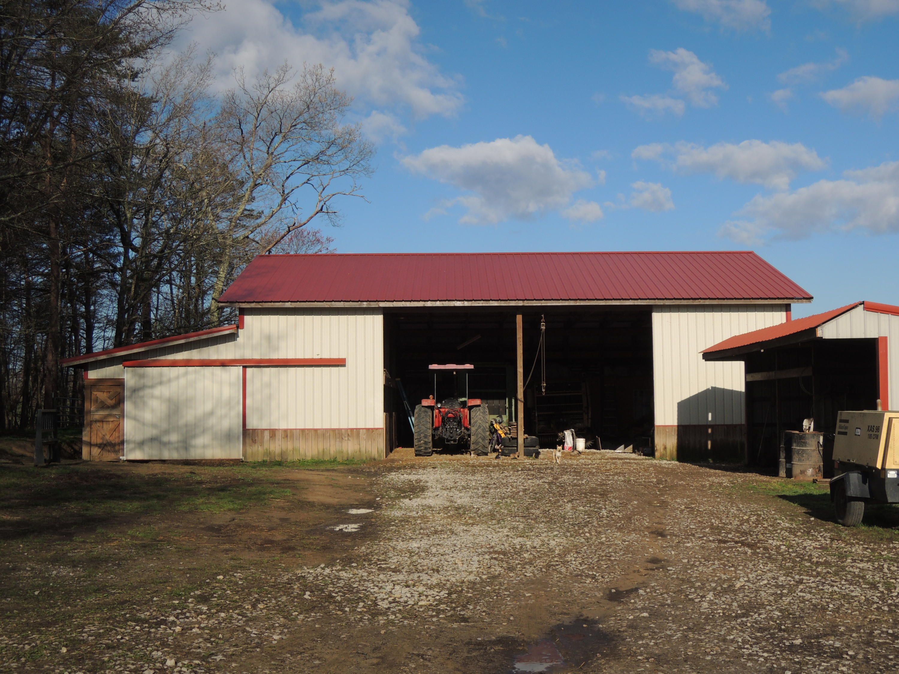 140 Standing Rock Road Deer Lodge, TN 37726 - Photo 3 of 7 DSCN1784