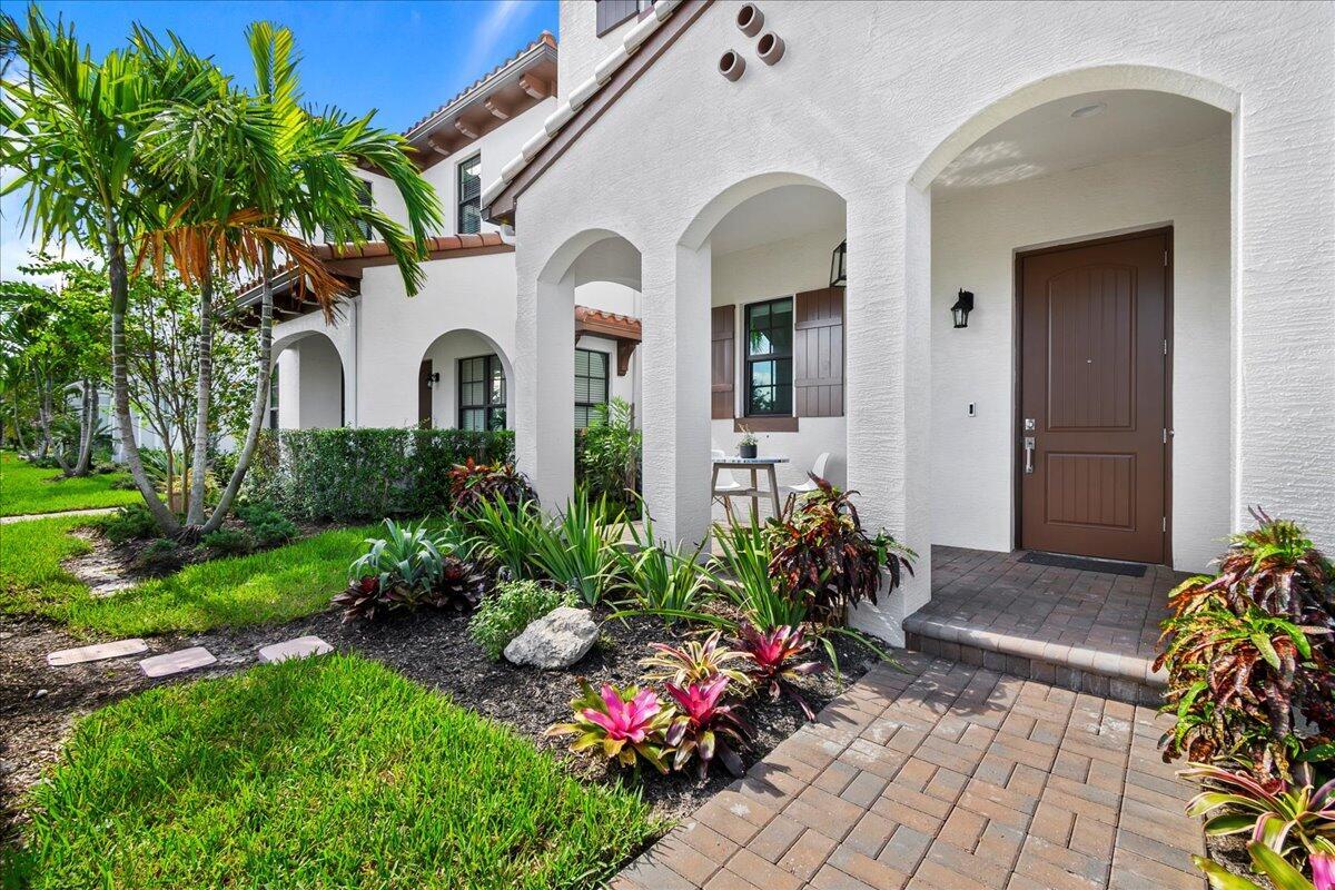 13121 Alton Road Palm Beach Gardens, FL 33418 - Photo 1 of 45 Gated Front Entry