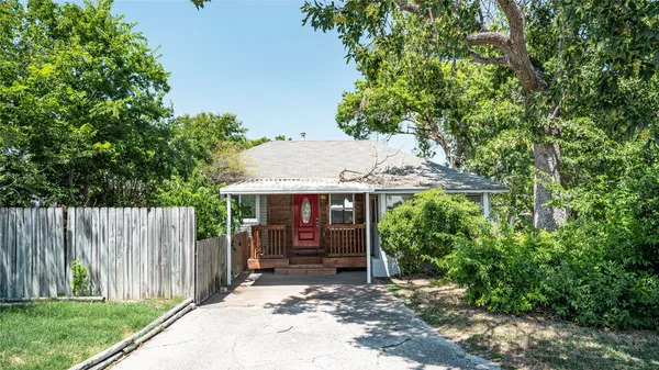 $275,000 | 106 West Hoopes Avenue, Pflugerville, TX 78660