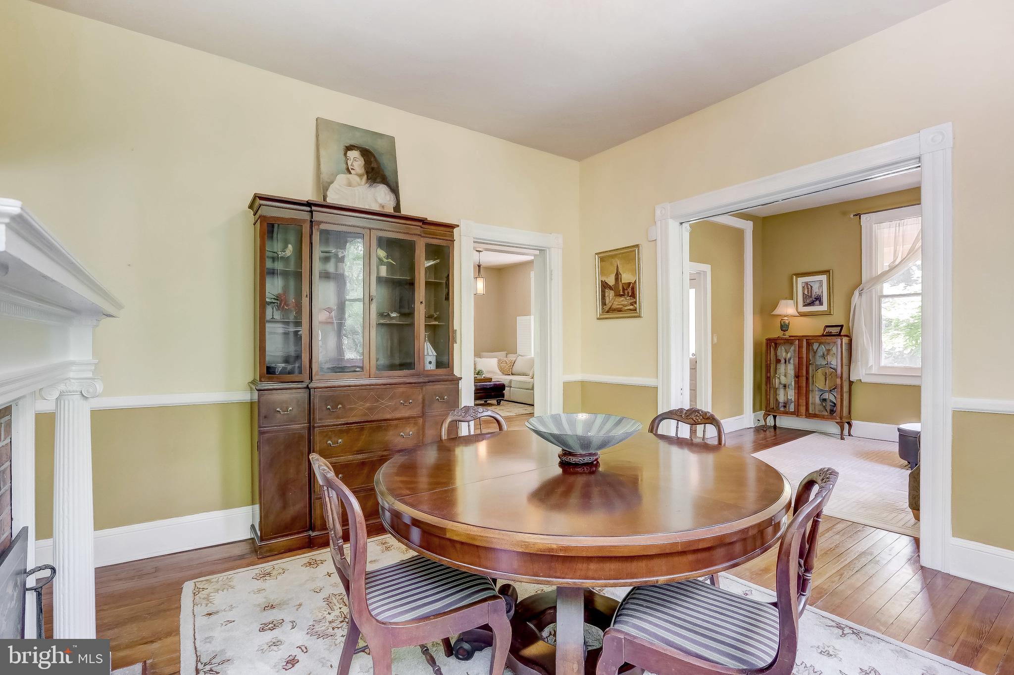 1802 Dixon Road Baltimore, MD 21209 - Photo 16 of 61 Lovely dining room