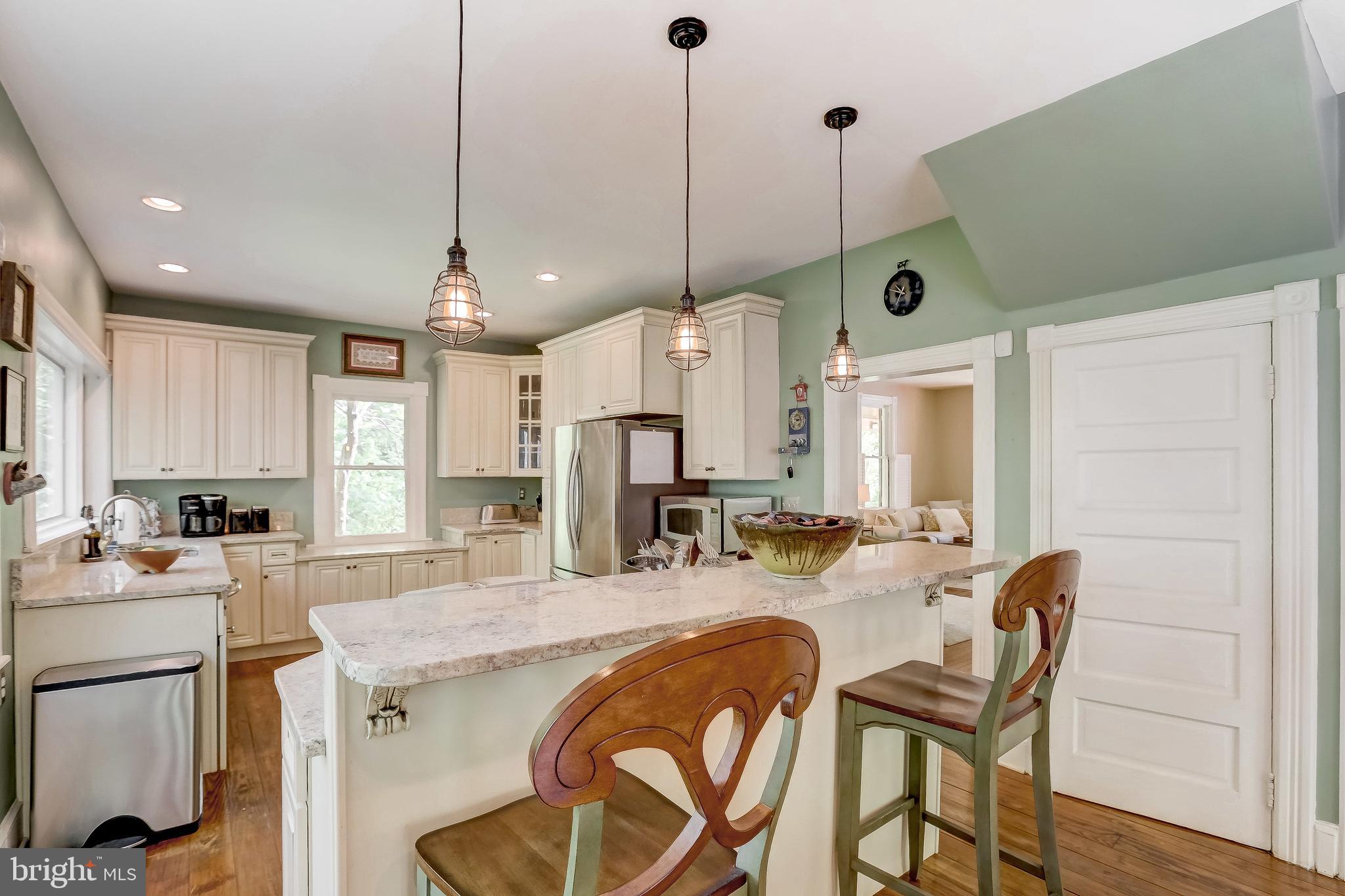 1802 Dixon Road Baltimore, MD 21209 - Photo 17 of 61 Kitchen with updated Stainless Steel appliances