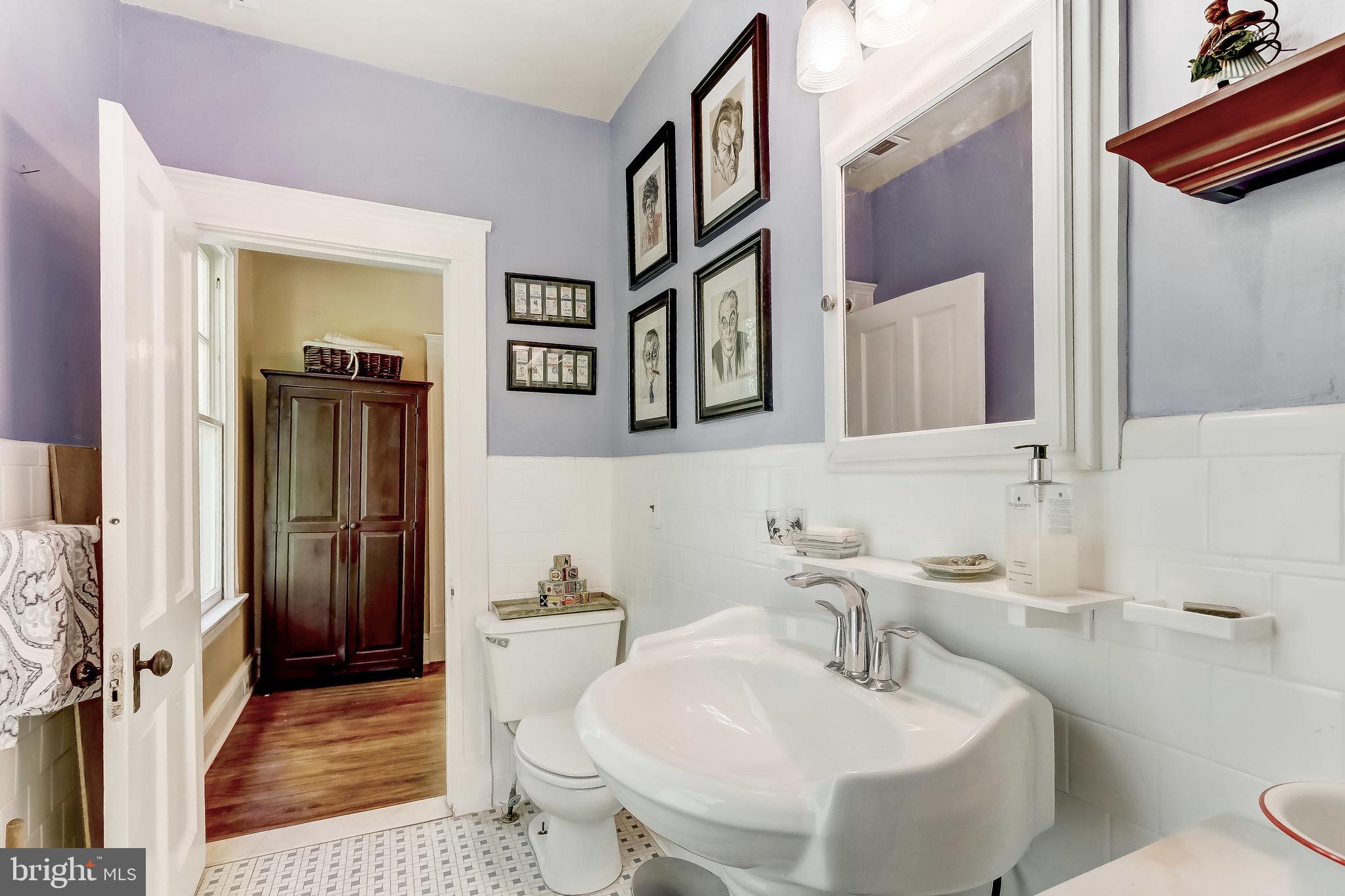 1802 Dixon Road Baltimore, MD 21209 - Photo 36 of 61 Lovely full bath