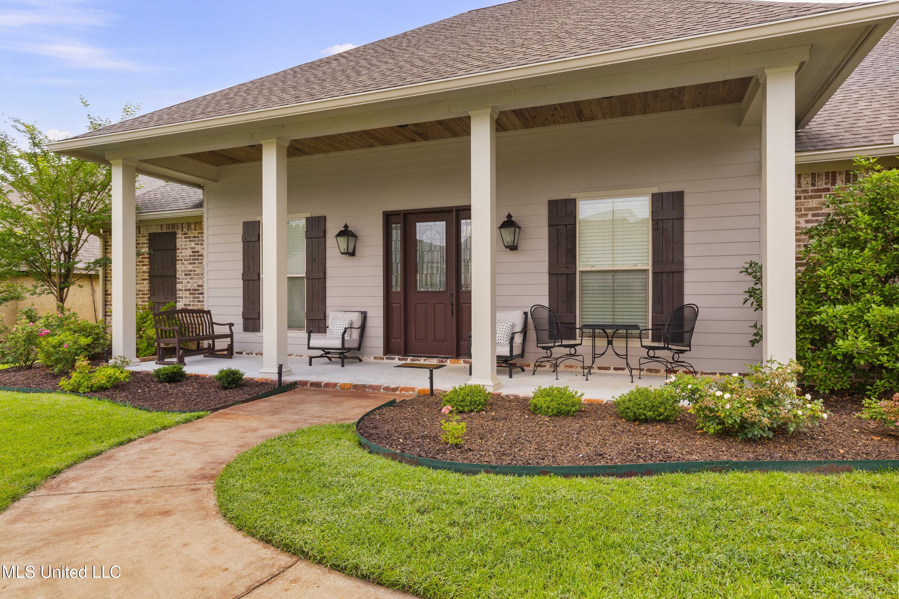 705 Brookwood Circle Brandon, MS 39042 - Photo 2 of 73 705 Brookwood-5