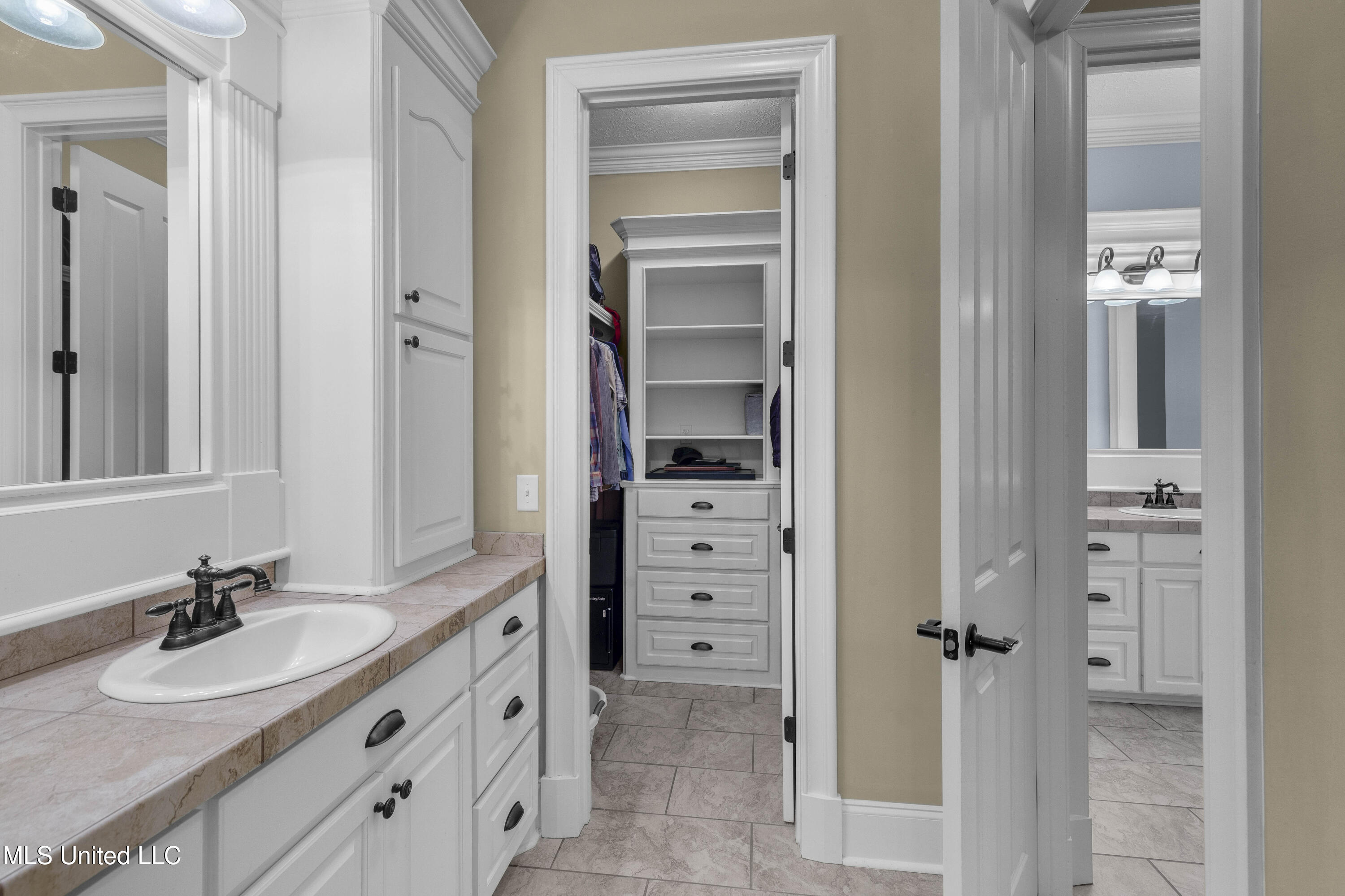 705 Brookwood Circle Brandon, MS 39042 - Photo 54 of 73 705 Brookwood-48