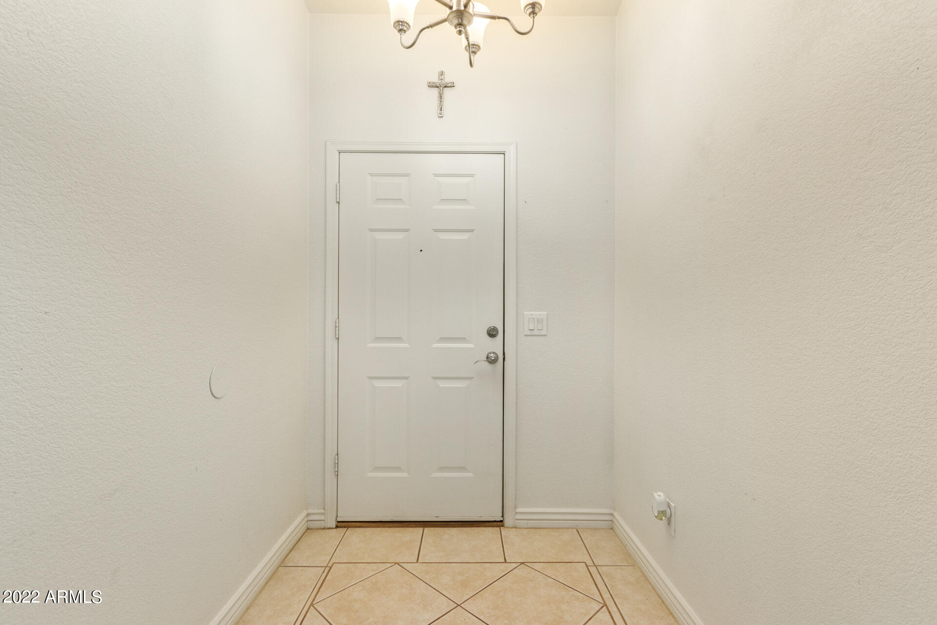 10404 West Granada Road Avondale, AZ 85392 - Photo 5 of 25 Front Entry