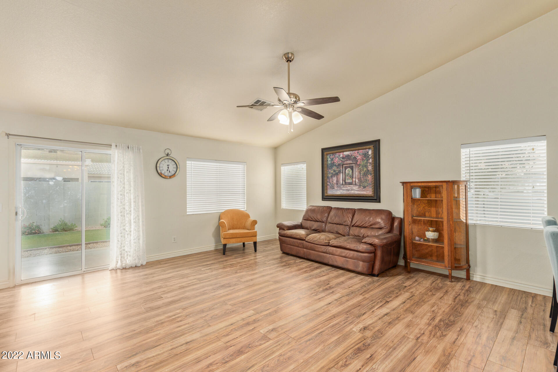 10404 West Granada Road Avondale, AZ 85392 - Photo 6 of 25 Great Room