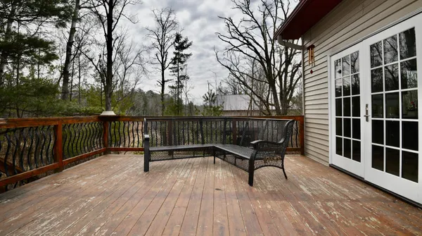 $958,000 | 15324 61st Avenue, Milaca, MN 56353