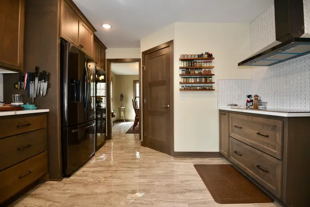 $958,900 | 15324 61st Avenue, Milaca, MN 56353