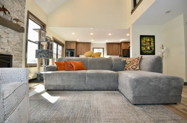 $958,000 | 15324 61st Avenue, Milaca, MN 56353