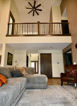 $958,000 | 15324 61st Avenue, Milaca, MN 56353