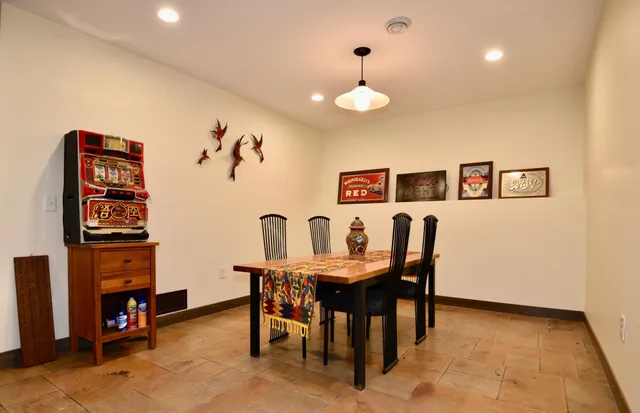 $958,900 | 15324 61st Avenue, Milaca, MN 56353