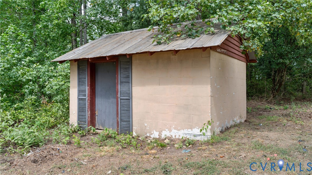 11550 Lunenburg County Road Keysville, VA 23947 - Photo 36 of 48 Additional content