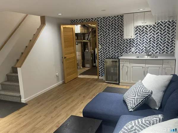 $289,900 | 204 Cedar Hollow Drive, Unit 204, Rocky Hill, CT 06067