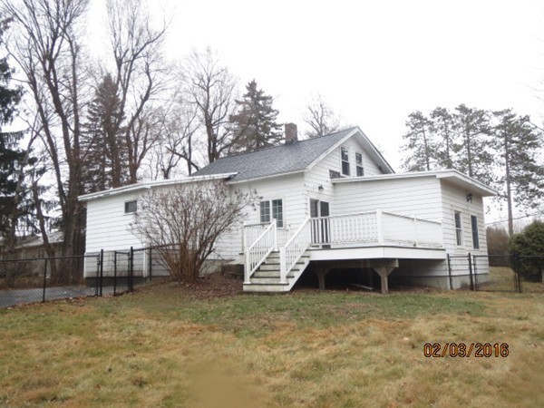 672 Northfield Road Lunenburg, MA 01462 - Photo 19 of 23 Gallery Image 19