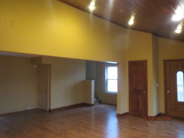 672 Northfield Road Lunenburg, MA 01462 - Photo 3 of 23 Gallery Image 3