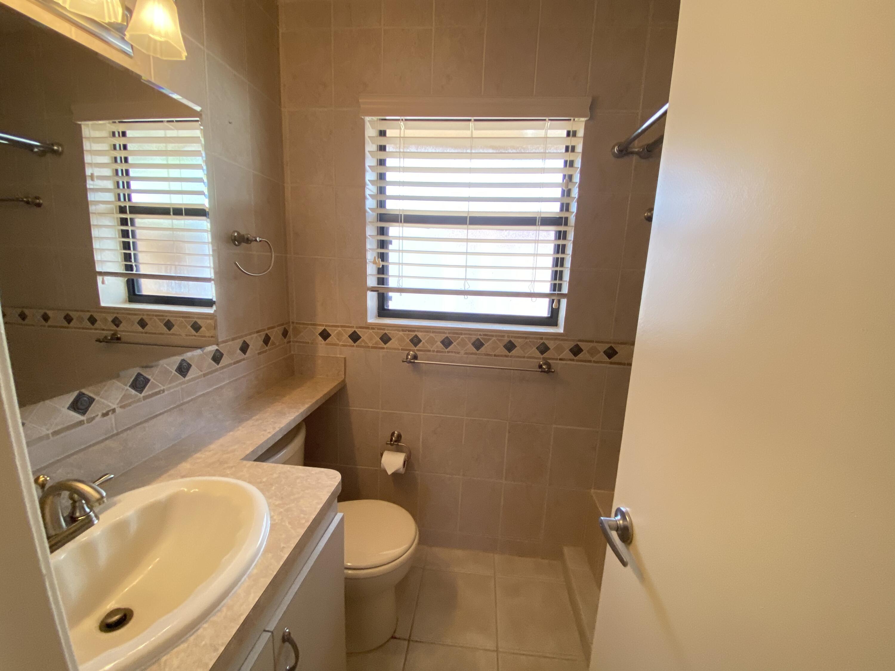 7146 Thompson Road Boynton Beach, FL 33426 - Photo 12 of 23 Master Bath