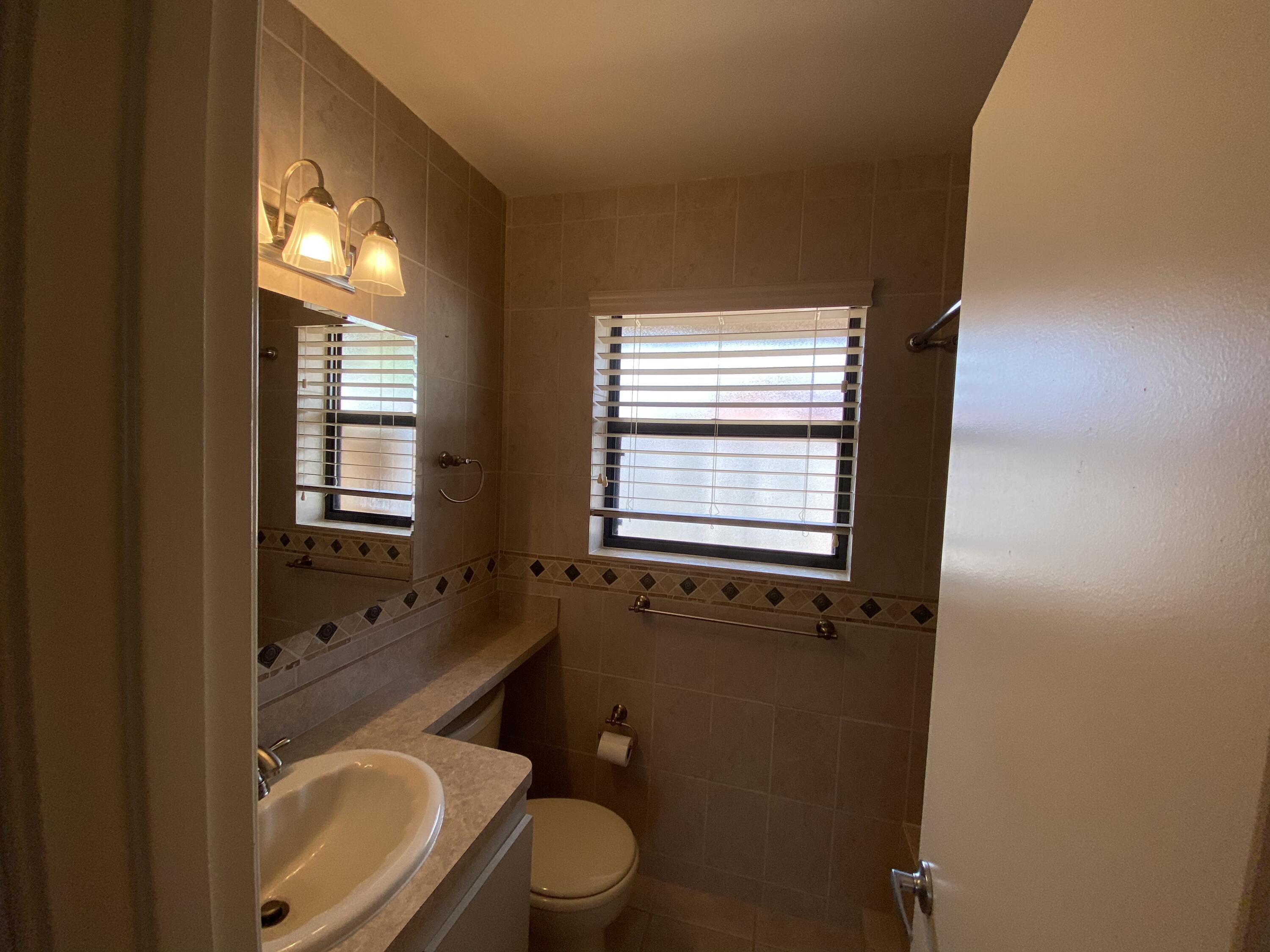 7146 Thompson Road Boynton Beach, FL 33426 - Photo 14 of 23 Master Bath