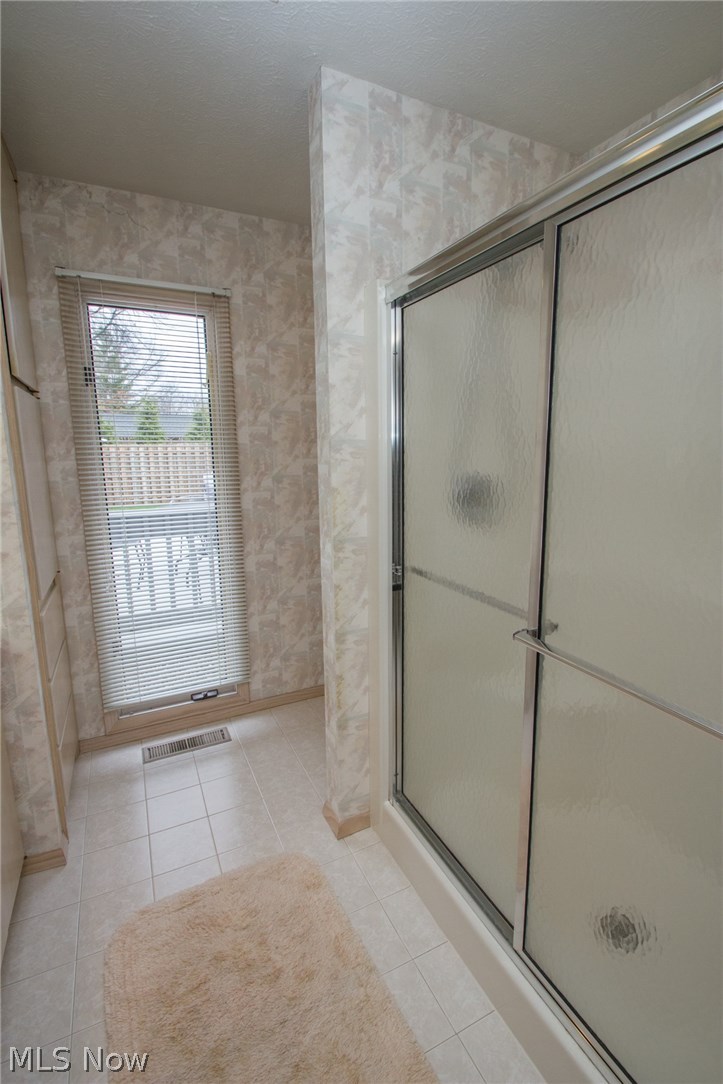 10770 Gate Post Road Strongsville, OH 44149 - Photo 17 of 28 Gallery Image 17