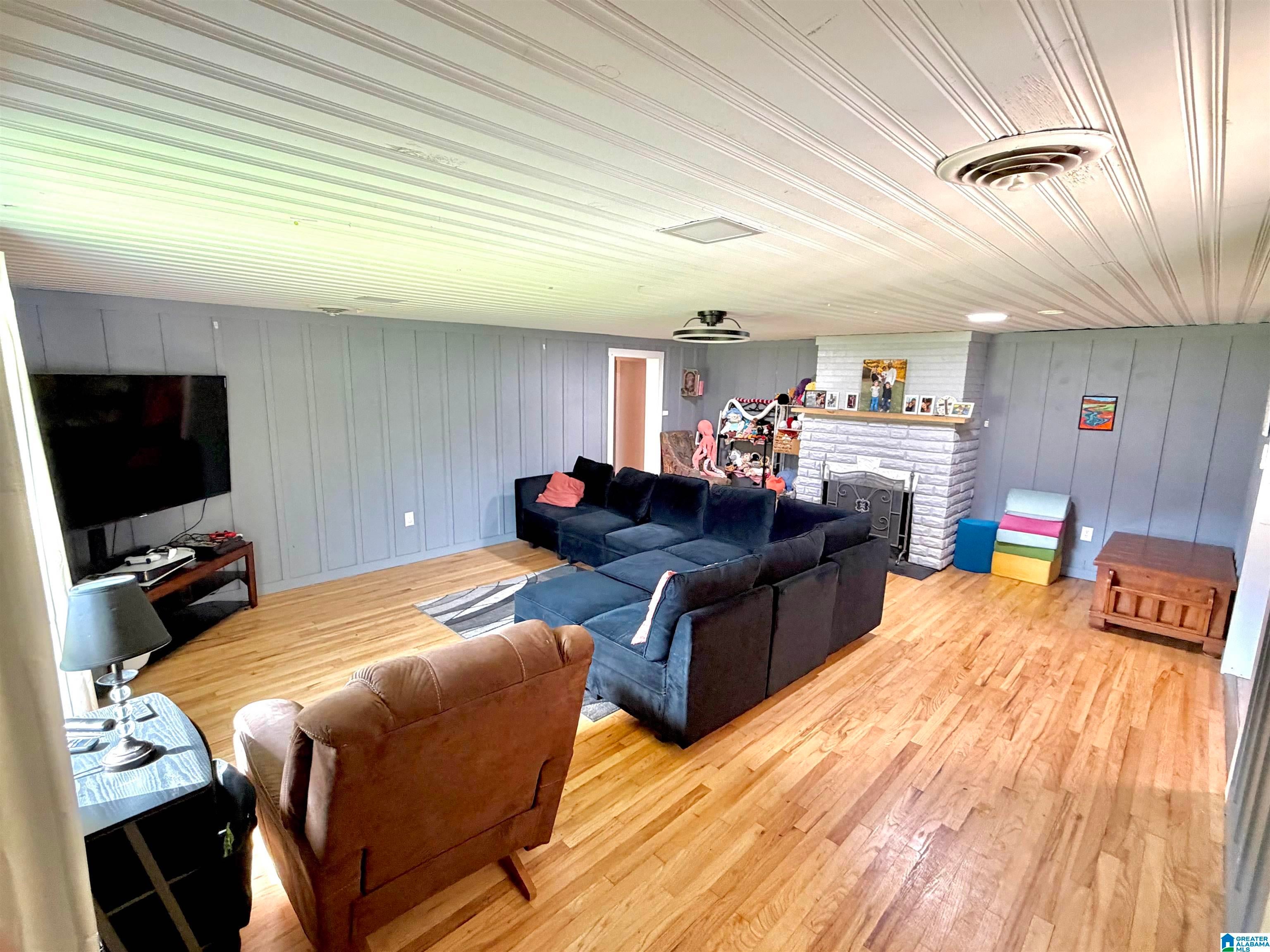 546 Brecon Access Road Talladega, AL 35160 - Photo 3 of 5 Gallery Image 3