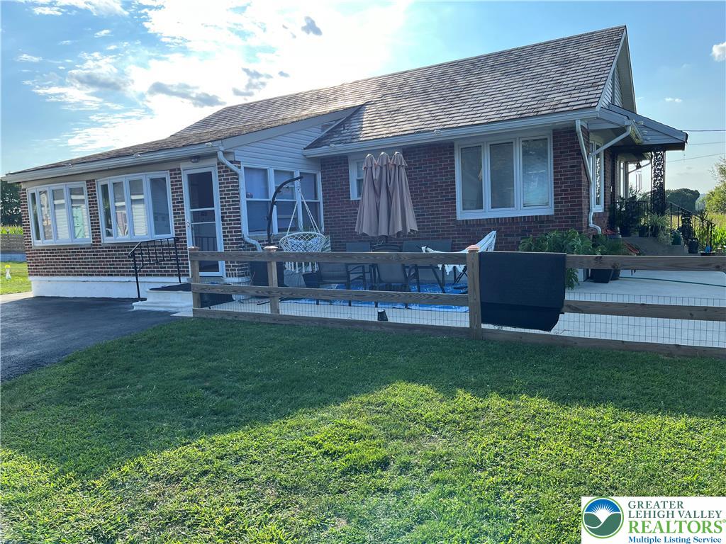3092 Mauch Chunk Road Allentown, PA 18104 - Photo 1 of 14