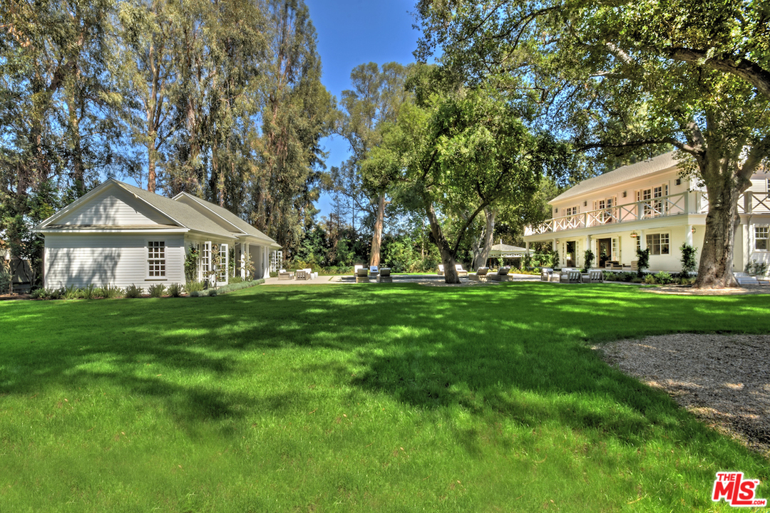 17085 Rancho Street Encino, CA 91316 - Photo 7 of 49 Gallery Image 7