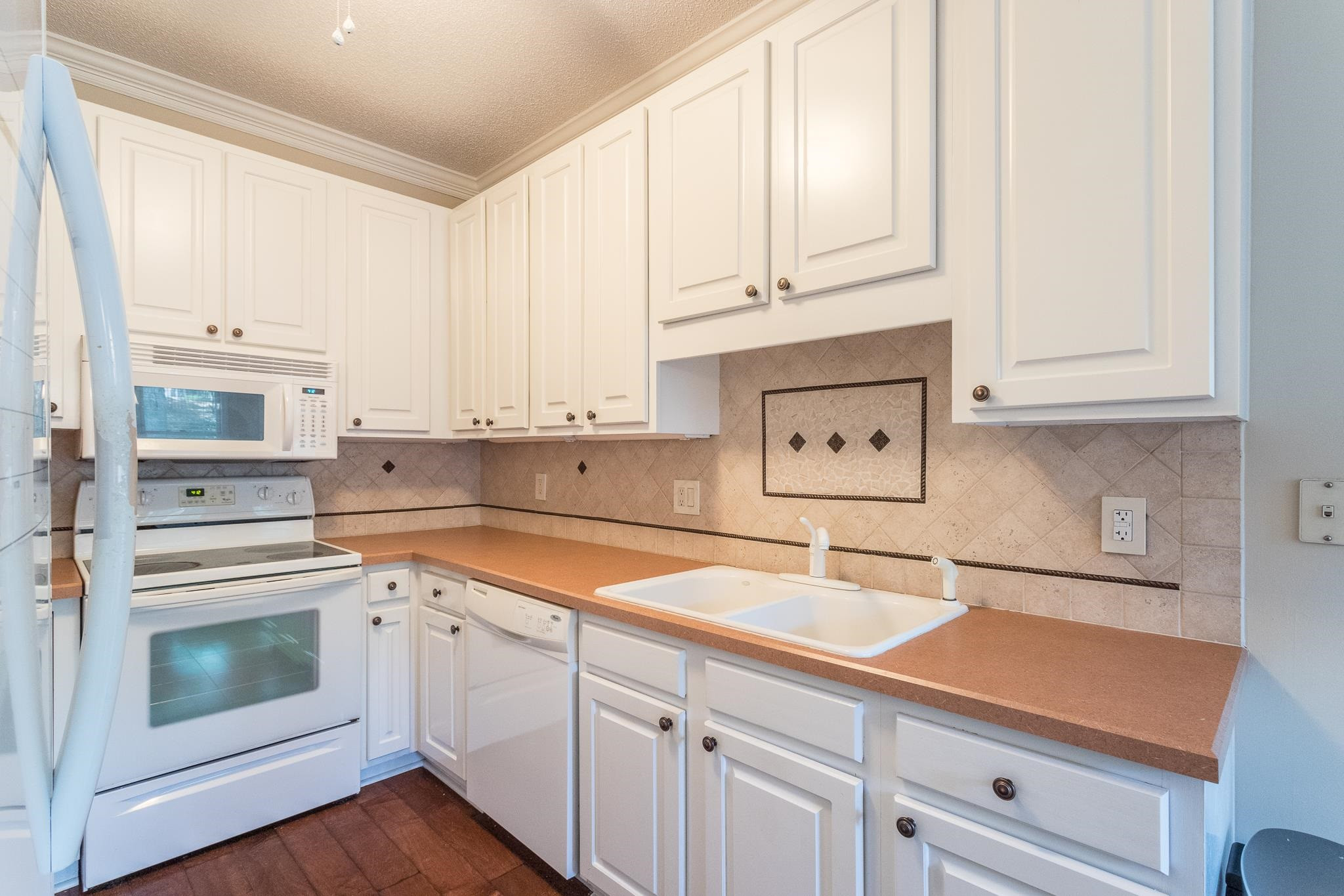 3722 Carnegie Lane Raleigh, NC 27612 - Photo 13 of 30 Kitchen