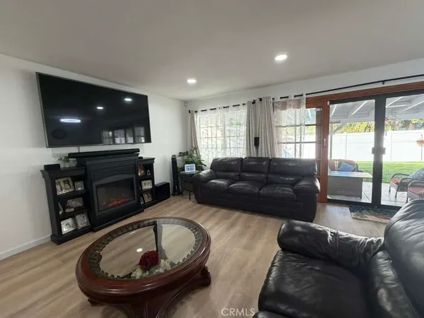 $5,000 | 6601 Woodlake Avenue, West Hills, CA 91307