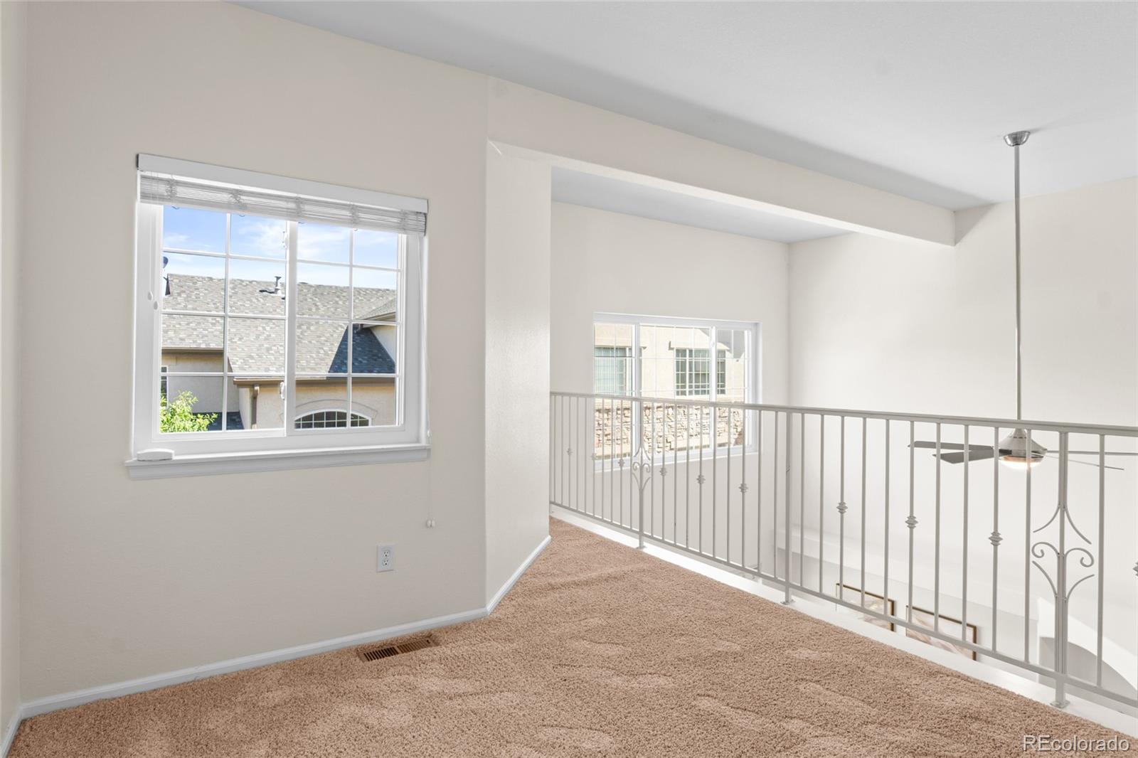 1435 South Chambers Road, Unit 102 Aurora, CO 80017 - Photo 28 of 38
