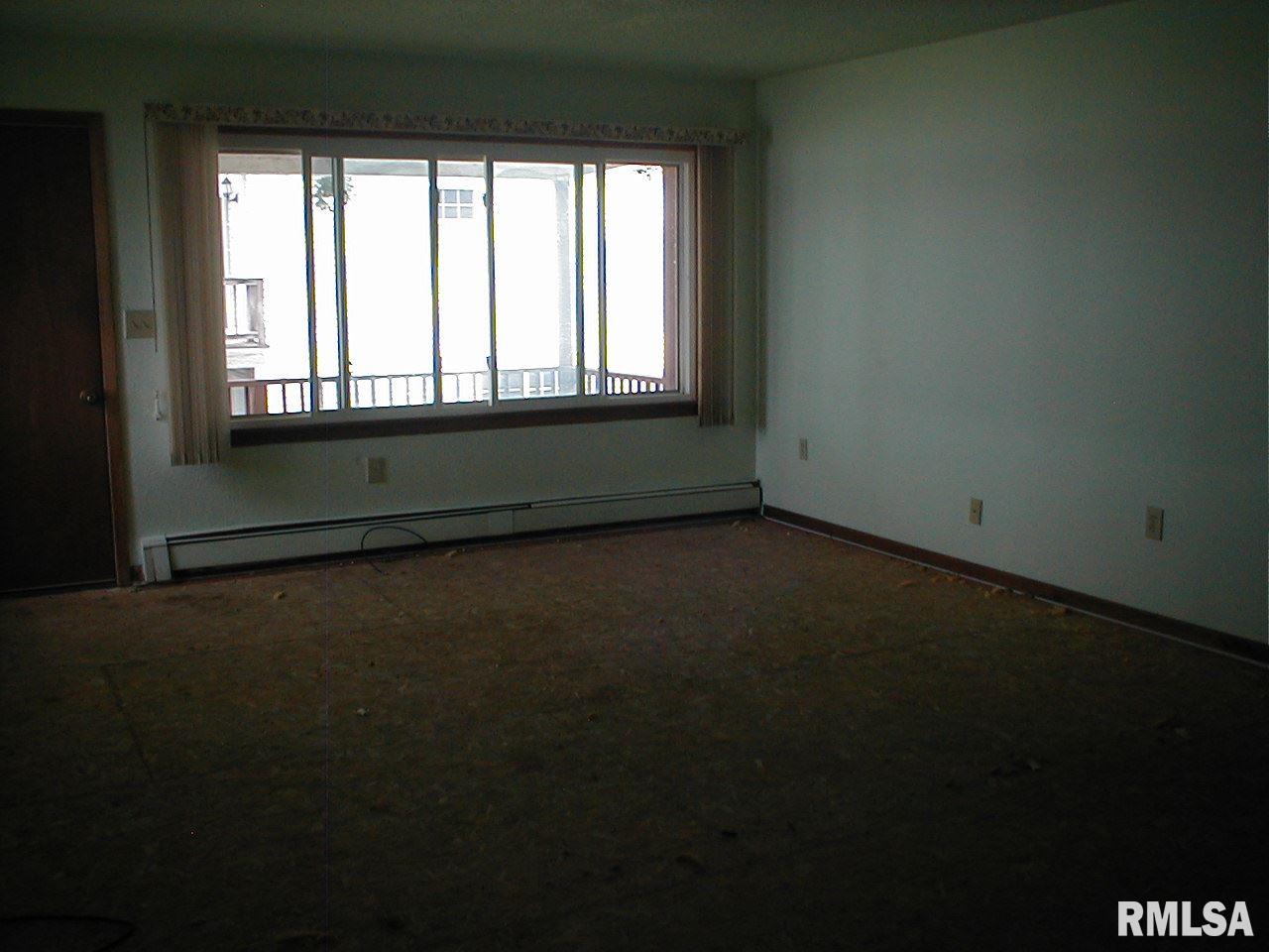 3776 Midway Beach Road Muscatine, IA 52761 - Photo 13 of 19 Gallery Image 13