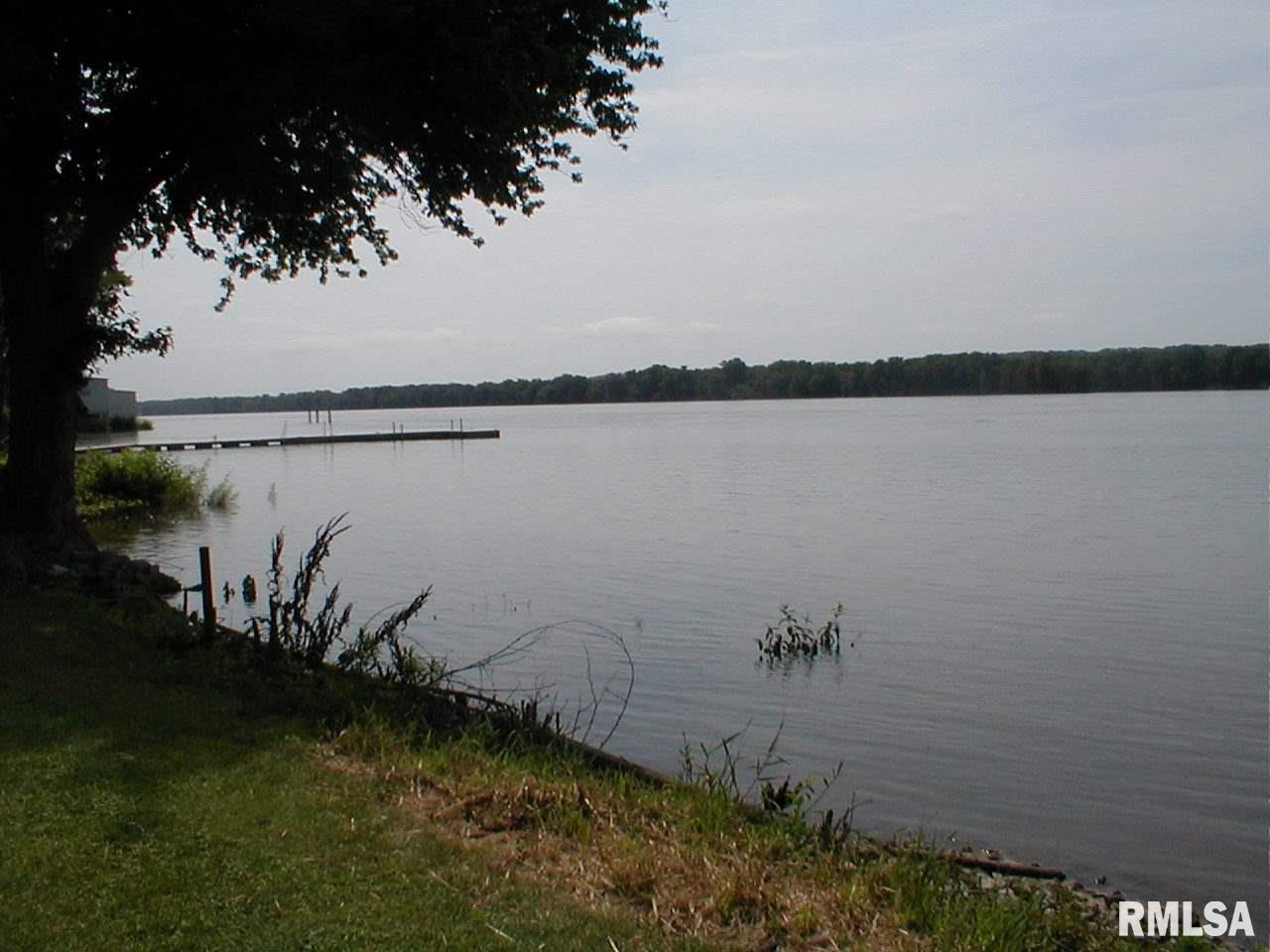 3776 Midway Beach Road Muscatine, IA 52761 - Photo 4 of 19 Gallery Image 4