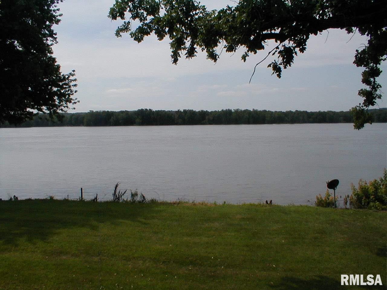 3776 Midway Beach Road Muscatine, IA 52761 - Photo 5 of 19 Gallery Image 5