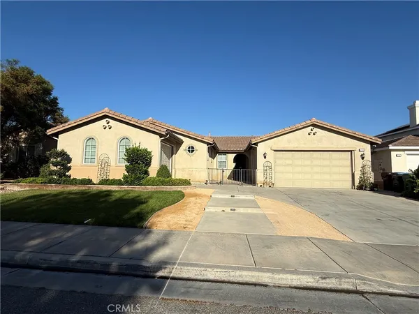 $3,600 | 27949 Breakwater Court, Menifee, CA 92585