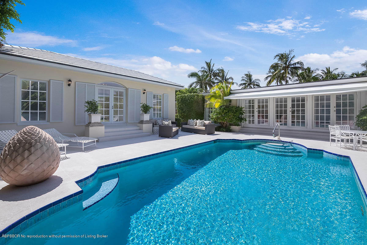 234 Merrain Road Palm Beach, FL 33480 - Photo 3 of 42 02 Pool