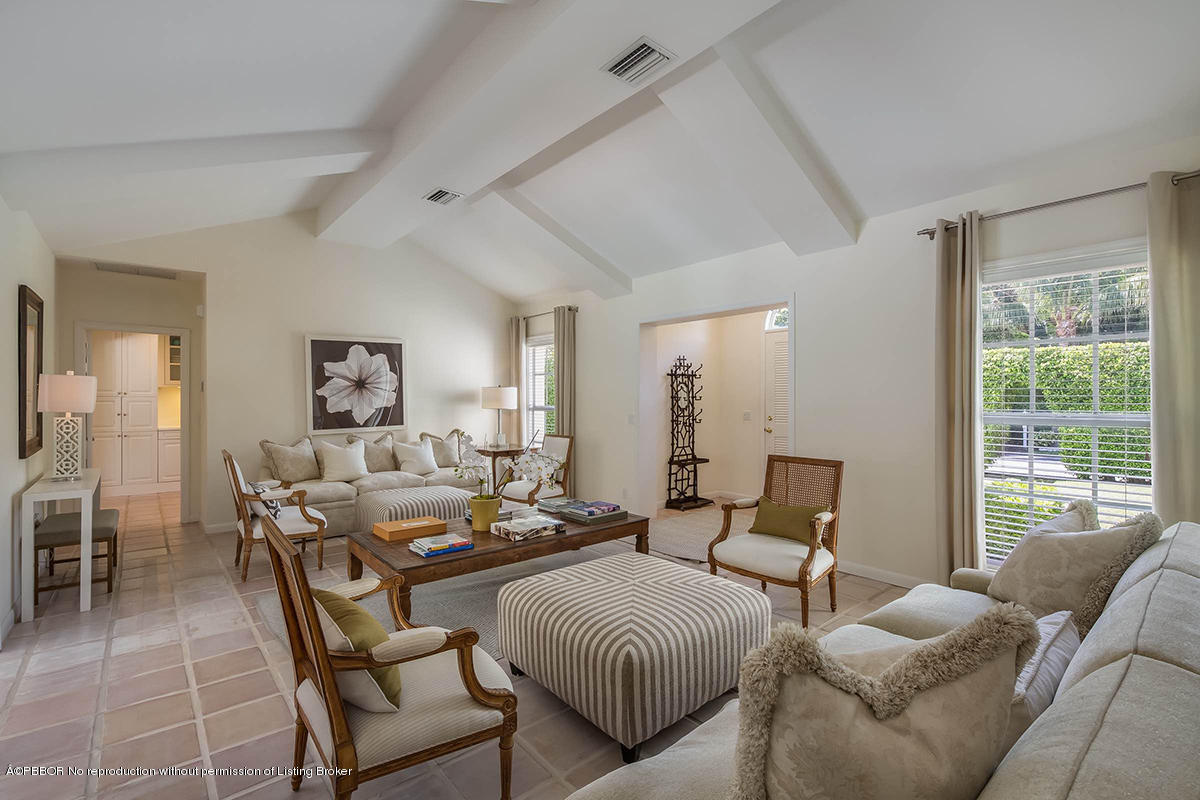 234 Merrain Road Palm Beach, FL 33480 - Photo 7 of 42 04 Great Room