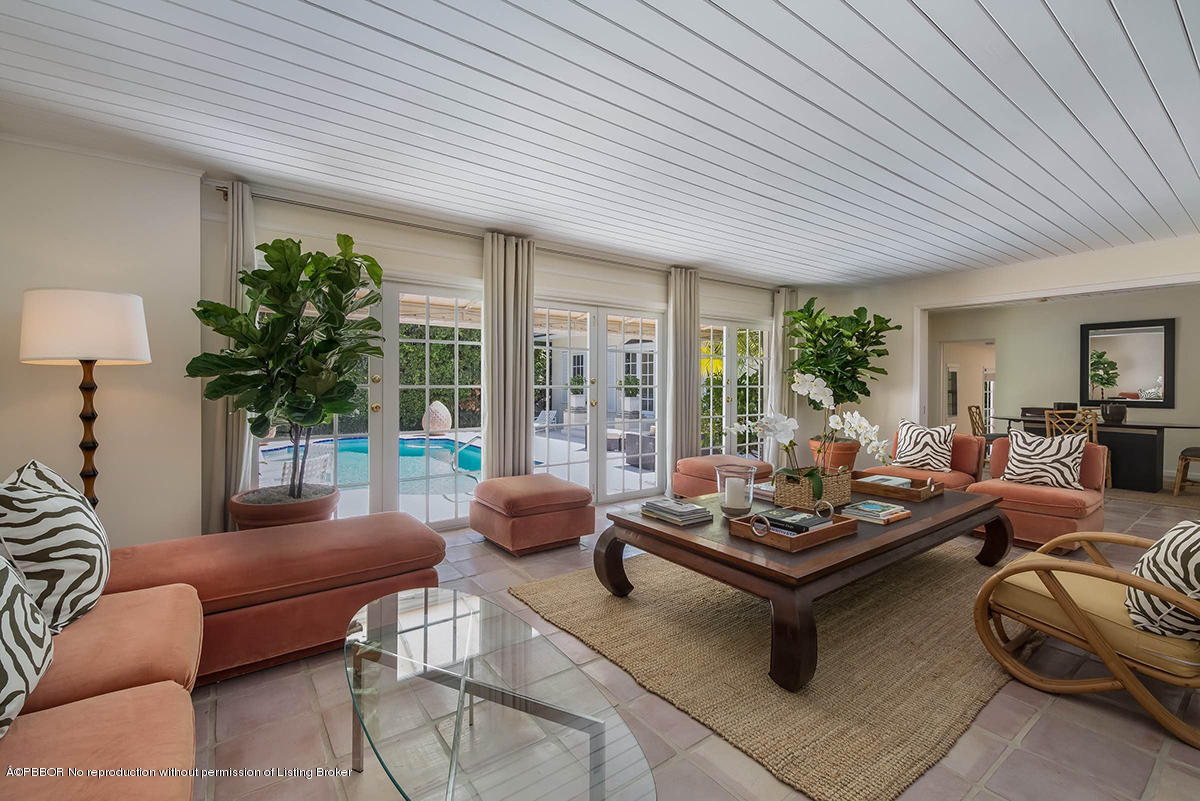 234 Merrain Road Palm Beach, FL 33480 - Photo 10 of 42 06 Living Room